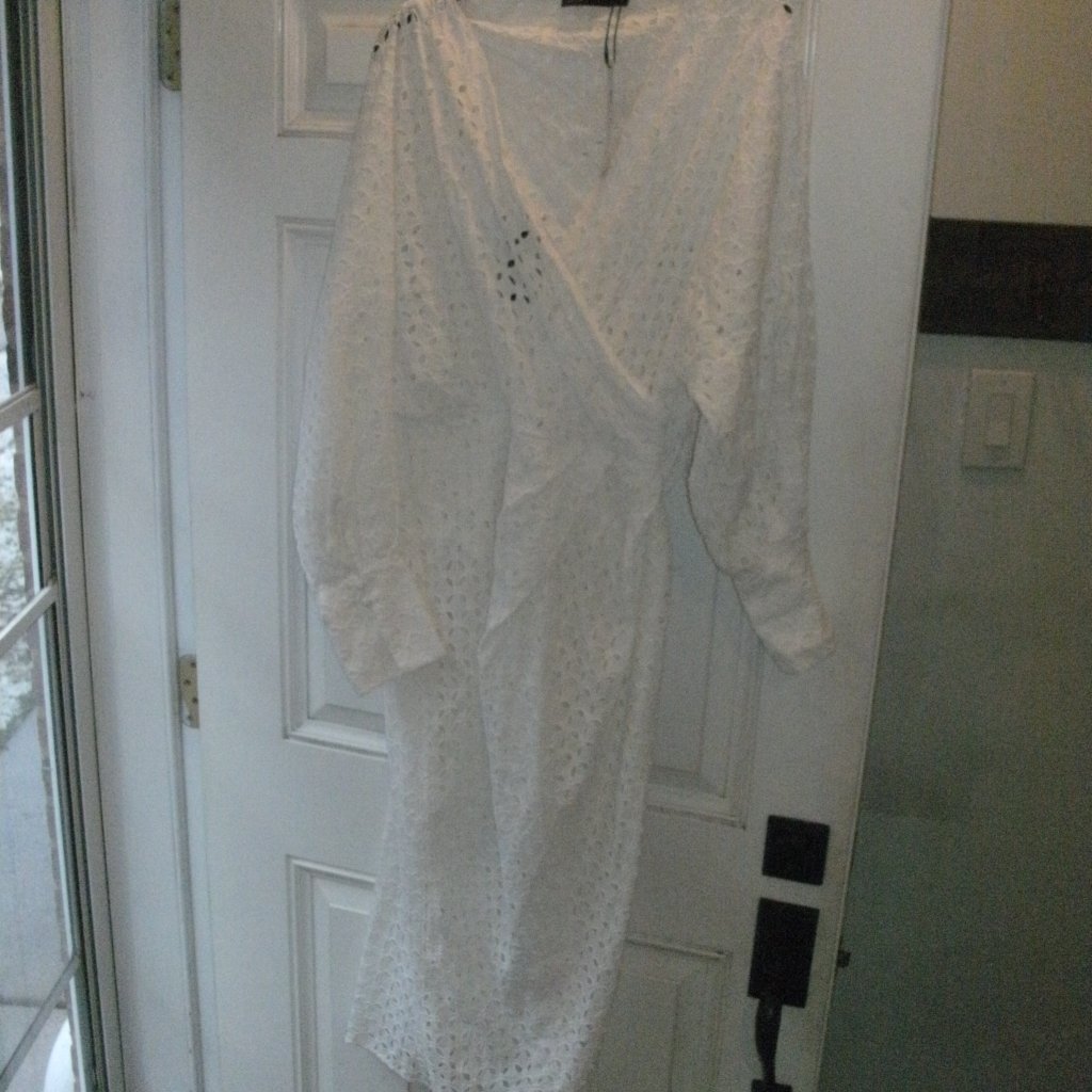 Nwt Asos Edition White Eyelet Lace Long Sleeve Surplice Neck Fitted Skirt Dress